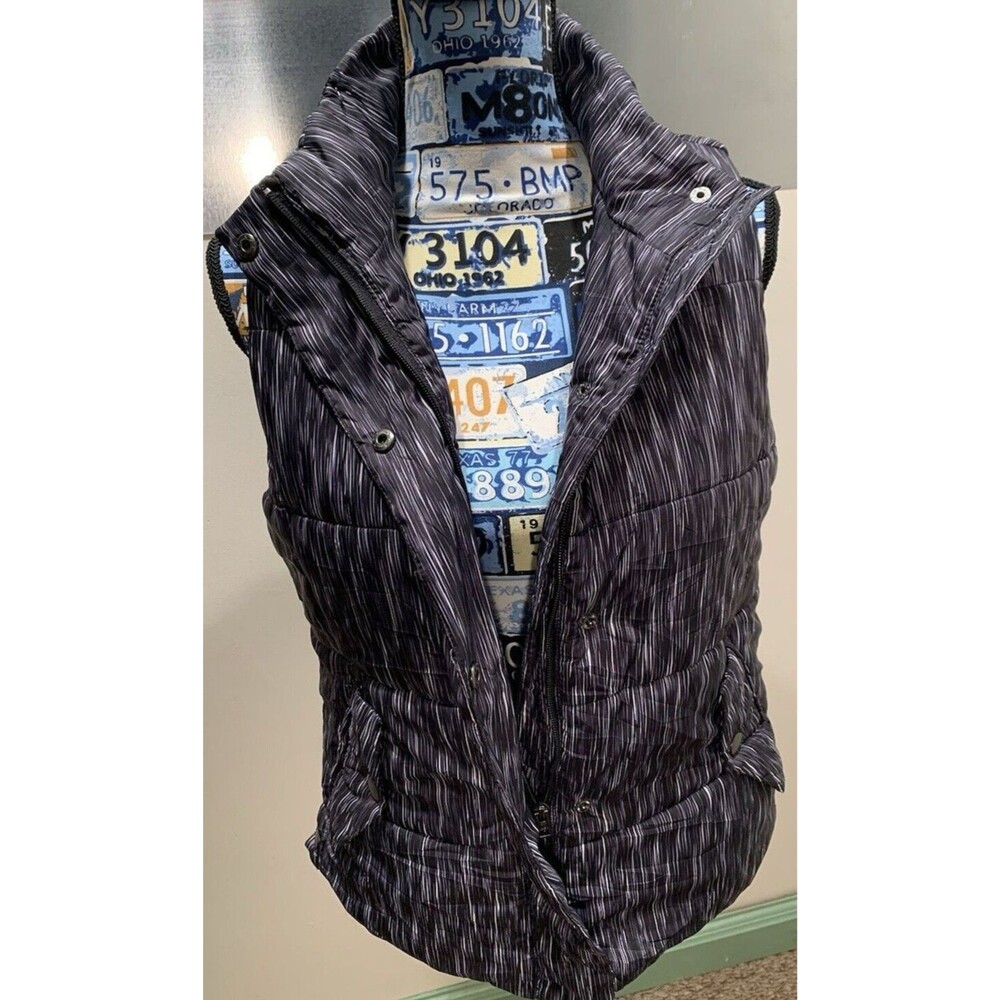 Puffer Vest Liz Claiborne  Women's Black, Purple, White Striped Size M EXCELLENT